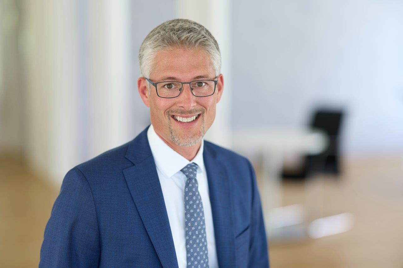 Steffen Jäger über die Ergebnisse der dbb Bürgerbefragung