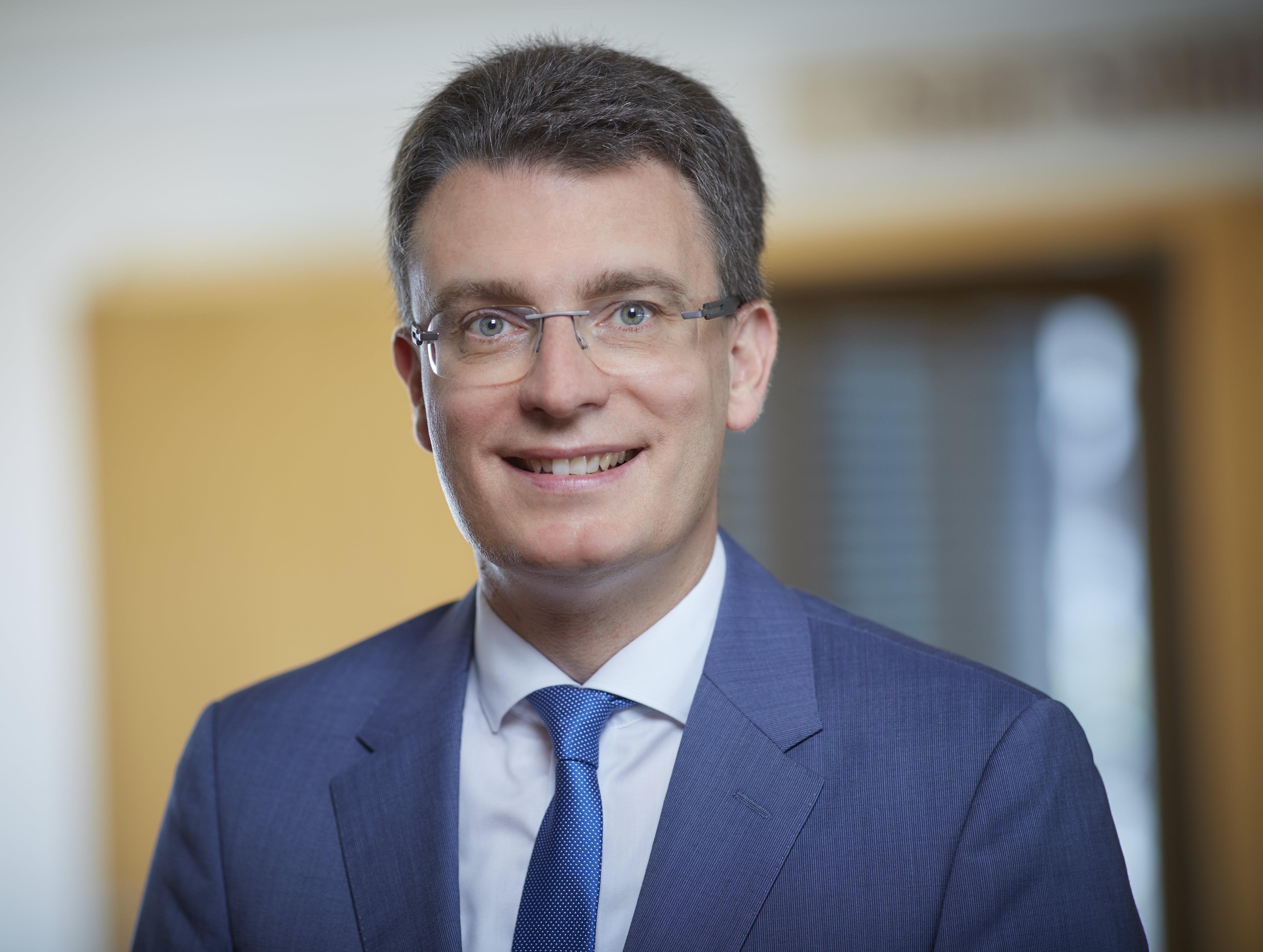 Thorsten Erny über die Unterstützung von Einzelhandel und Gastronomie