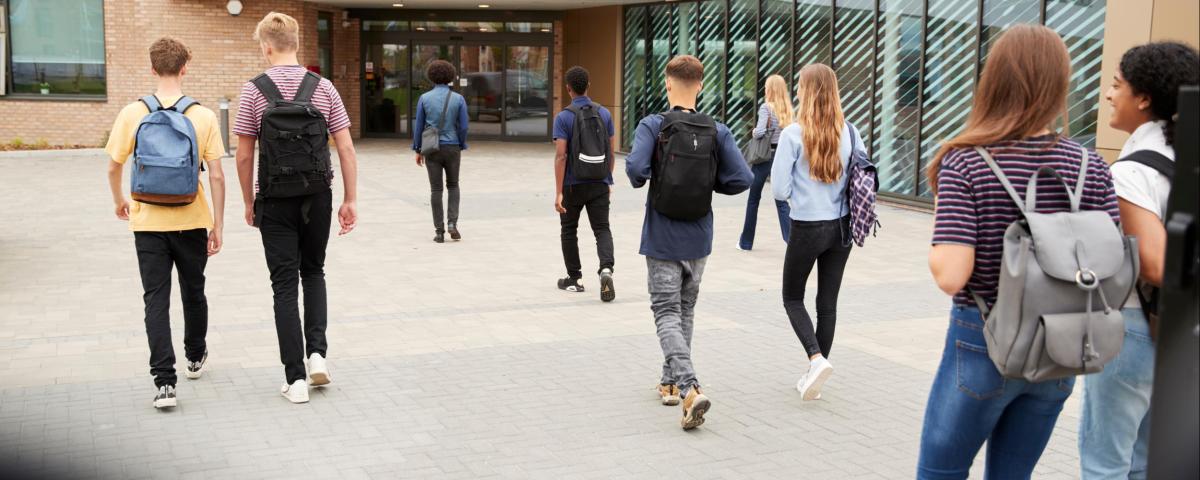 Das Land unterstützt Kommunen bei Bau und Sanierung von Schulen mit 208 Millionen Euro. 