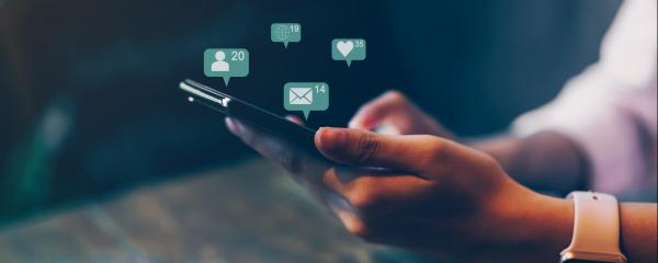 Praxisbeispiele von Bürgermeistern, die Social Media nutzen